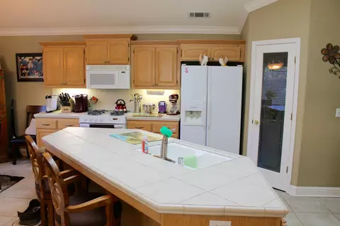 4890 Rising River Ct, Redding, CA 96002 photo 14