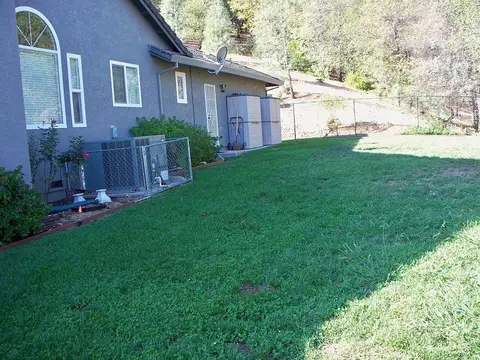 15433 Mountain Shadows Dr, Redding, CA 96001 photo 42