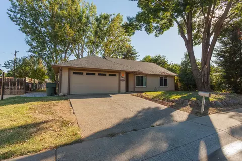 7011 Irving Rd, Redding, CA 96001 photo 1