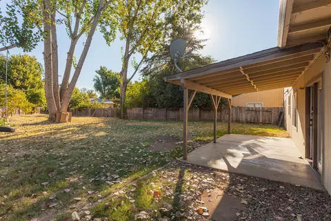 7011 Irving Rd, Redding, CA 96001 photo 18