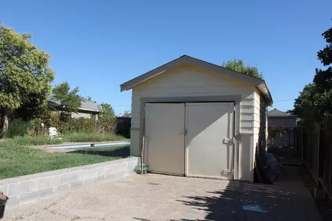 2239 Alameda Ave, Redding, CA 96001 photo 5