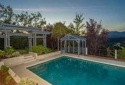703 Sunriver Ln, Redding, CA 96001 photo 19