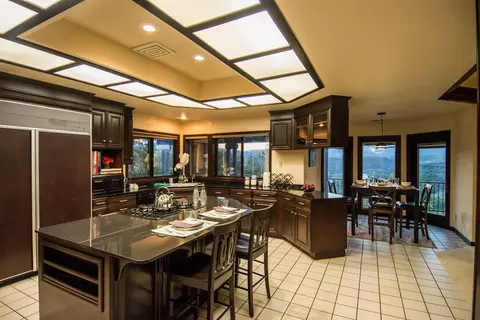 703 Sunriver Ln, Redding, CA 96001 photo 25
