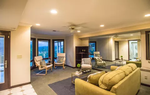 703 Sunriver Ln, Redding, CA 96001 photo 17
