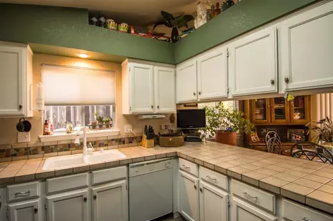 1488 Wingsetter Way, Redding, CA 96003 photo 8