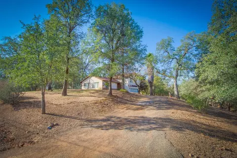 13216 Opal Way, Redding, CA 96003 photo 2
