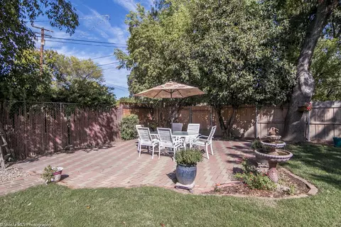 2252 Garden Ave, Redding, CA 96001 photo 14