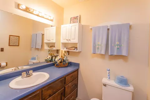 3490 Lagoon Dr, Redding, CA 96001 photo 12