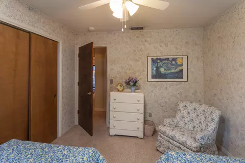 3490 Lagoon Dr, Redding, CA 96001 photo 14