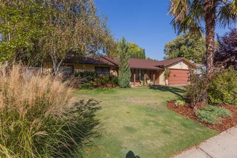 3490 Lagoon Dr, Redding, CA 96001 photo 22