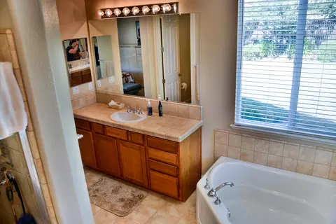 602 Rivercrest Pkwy, Redding, CA 96002 photo 14
