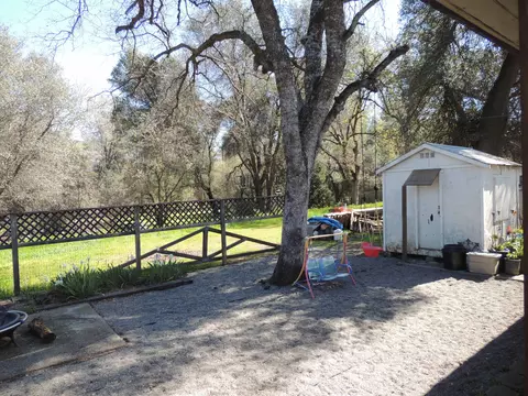 1683 Victor Ave, Redding, CA 96003 photo 13