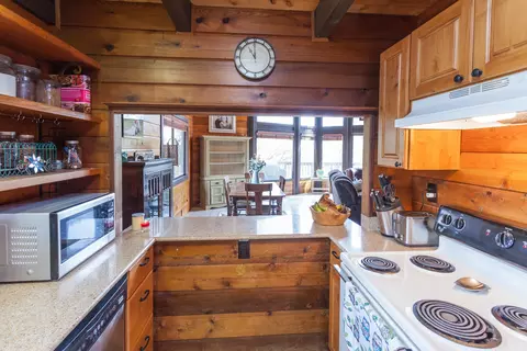 14407 Green Dr, Red Bluff, CA 96080 photo 8