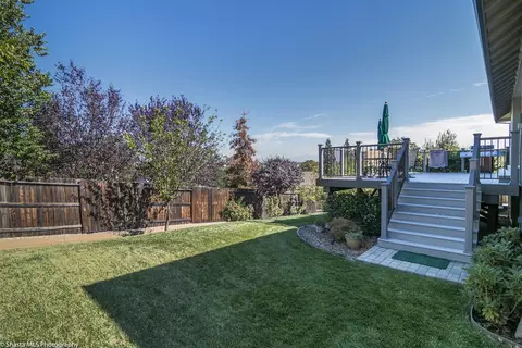 1038 Rollingview Dr, Redding, CA 96003 photo 26