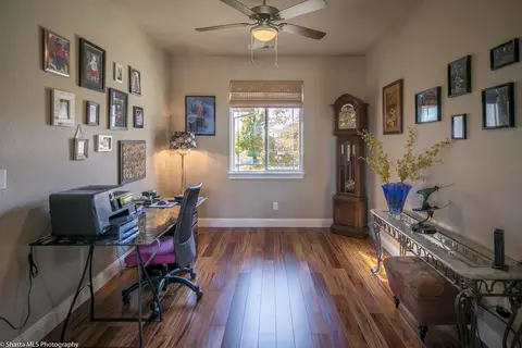 1038 Rollingview Dr, Redding, CA 96003 photo 13