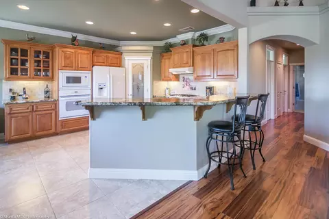 1038 Rollingview Dr, Redding, CA 96003 photo 6