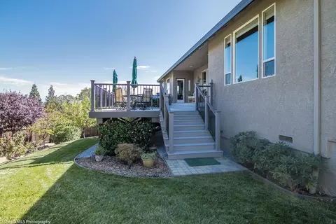 1038 Rollingview Dr, Redding, CA 96003 photo 31