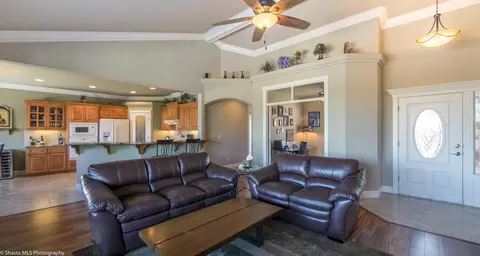 1038 Rollingview Dr, Redding, CA 96003 photo 12