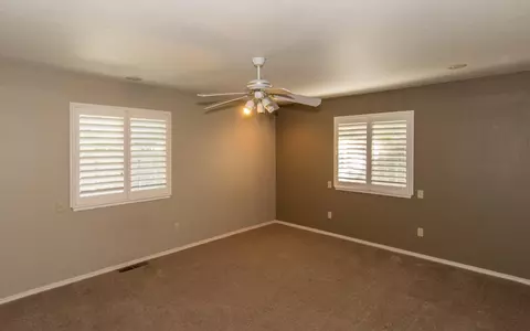 1439 Gladstone Ct, Redding, CA 96001 photo 16
