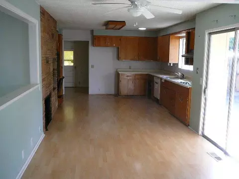 4090 Meander Dr, Redding, CA 96001 photo 9