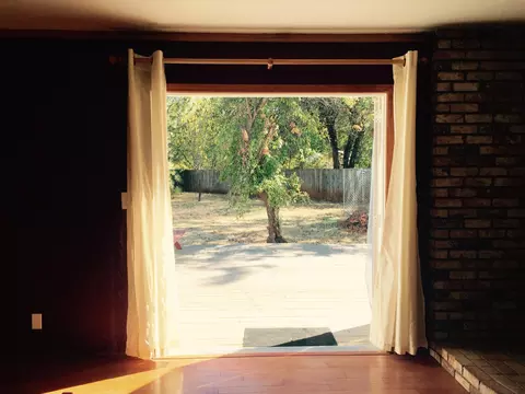 2145 Martian Way, Redding, CA 96002 photo 9