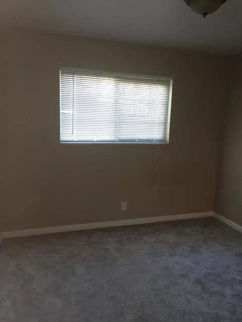 2145 Martian Way, Redding, CA 96002 photo 26