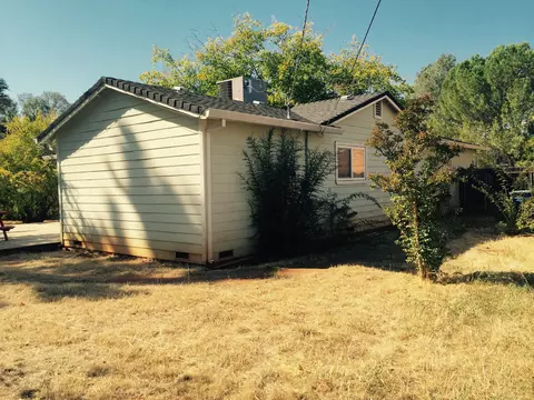 2145 Martian Way, Redding, CA 96002 photo 12