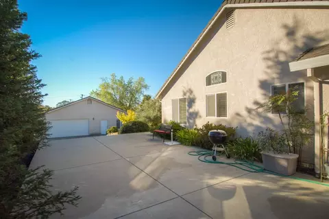 1735 Record Ln, Redding, CA 96001 photo 19