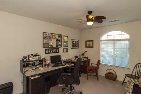 1735 Record Ln, Redding, CA 96001 photo 15