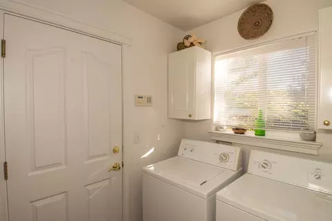 1735 Record Ln, Redding, CA 96001 photo 7