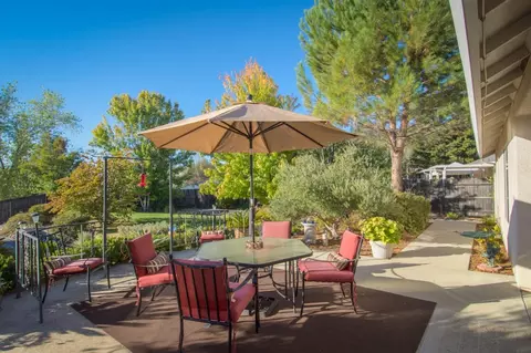 1735 Record Ln, Redding, CA 96001 photo 18