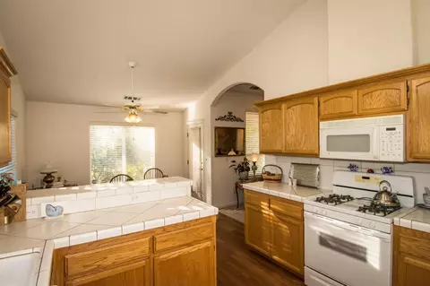 1735 Record Ln, Redding, CA 96001 photo 6