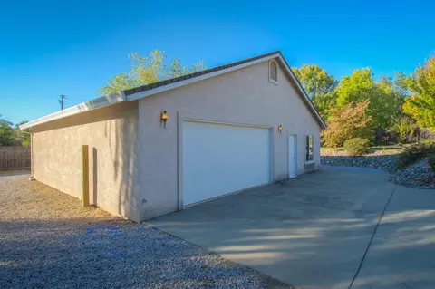 1735 Record Ln, Redding, CA 96001 photo 22