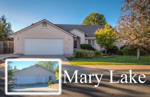 1735 Record Ln, Redding, CA 96001 photo 1