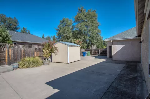 2935 Eastbrook Dr, Redding, CA 96002 photo 31