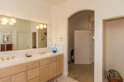 2935 Eastbrook Dr, Redding, CA 96002 photo 17