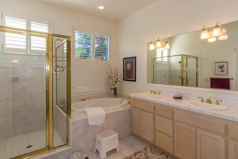 2935 Eastbrook Dr, Redding, CA 96002 photo 16