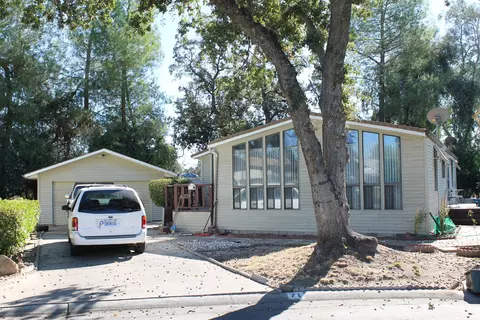 350 Gilmore Rd #71, Red Bluff, CA 96080 photo 2