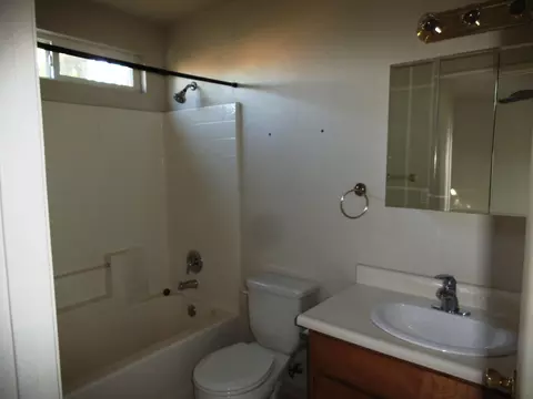1751 Logan St, Redding, CA 96001 photo 24