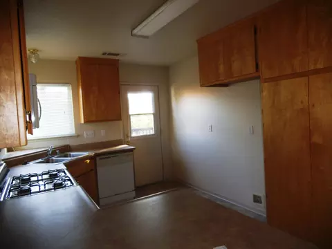1751 Logan St, Redding, CA 96001 photo 19