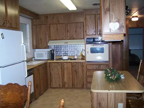 373 Logwood, Redding, CA 96003 photo 3