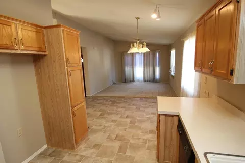 405 Mammoth Path, Redding, CA 96003 photo 5