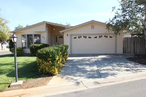 405 Mammoth Path, Redding, CA 96003 photo 2