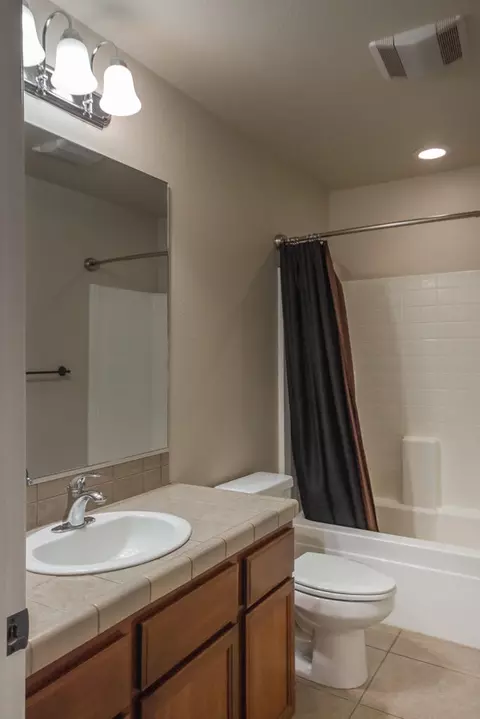 3417 Cockerill Dr, Redding, CA 96002 photo 9