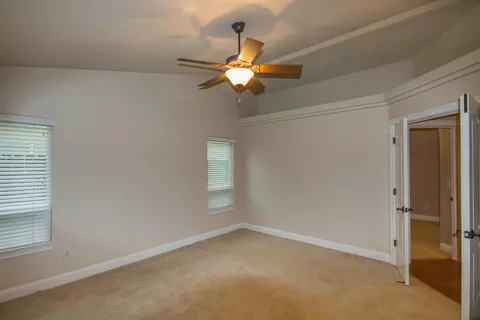 3417 Cockerill Dr, Redding, CA 96002 photo 4