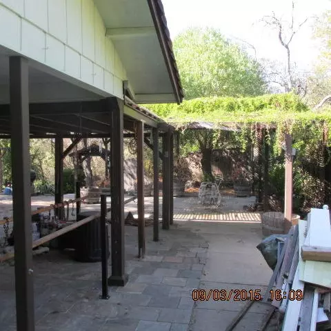 1932 Breckenwood Dr, Redding, CA 96002 photo 3