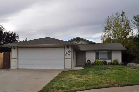 5328 Stonethrow Ct, Redding, CA 96003 photo 1