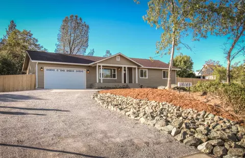 16149 Bush St, Redding, CA 96001 photo 1