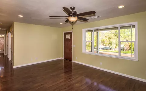 16149 Bush St, Redding, CA 96001 photo 4