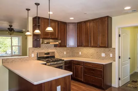 16149 Bush St, Redding, CA 96001 photo 9